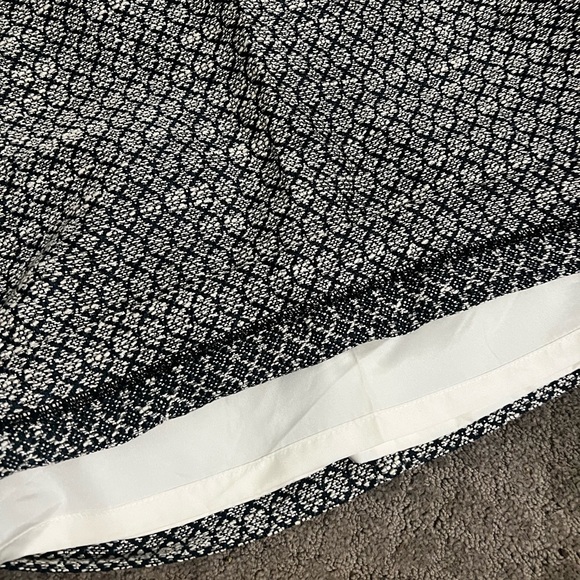 NWT loft size 10p skirt - Picture 3 of 4